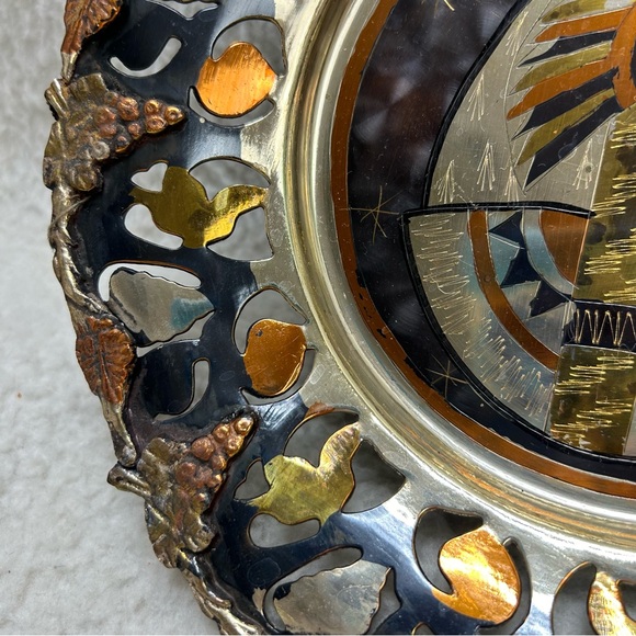 3 Vintage Egyptian Pyramid Sphinx Pharaoh etched mixed metal wall decor 9" - Picture 12 of 13